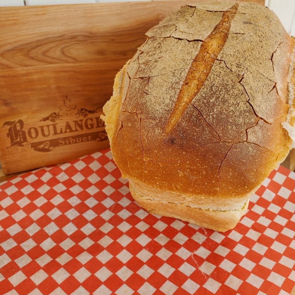 Pain carré de campagne